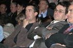 Gérard Miquel et Serge Laybros au premier rang - le 12 mars 2008 ils ont des chaises - pas encore de porteurs...